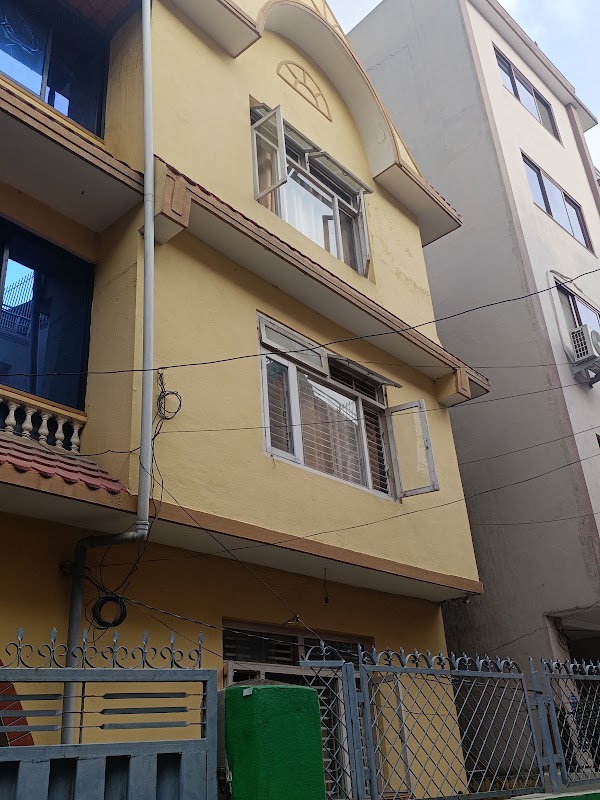 ????? ??? boys hostel