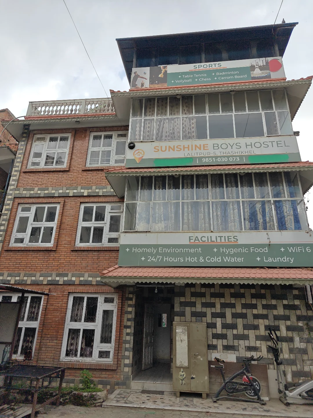 The Sunshine Boys Hostel 2