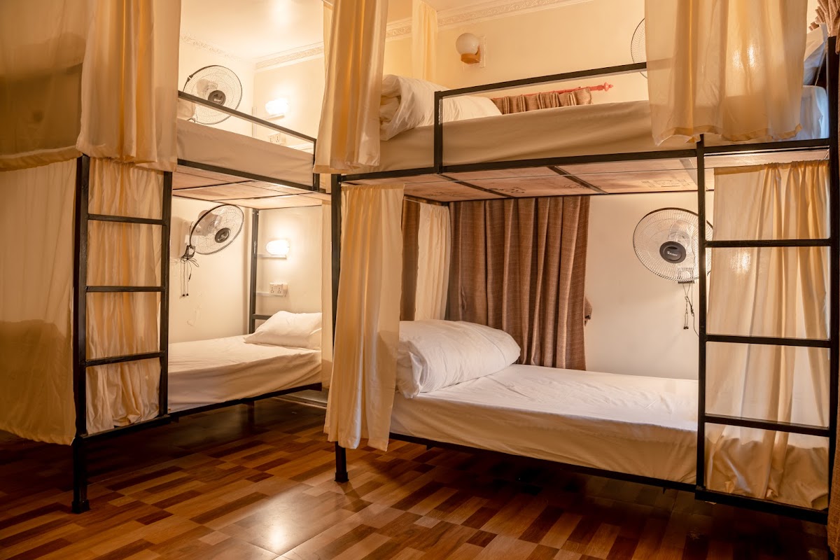 Lazy Lads Backpackers Hostel